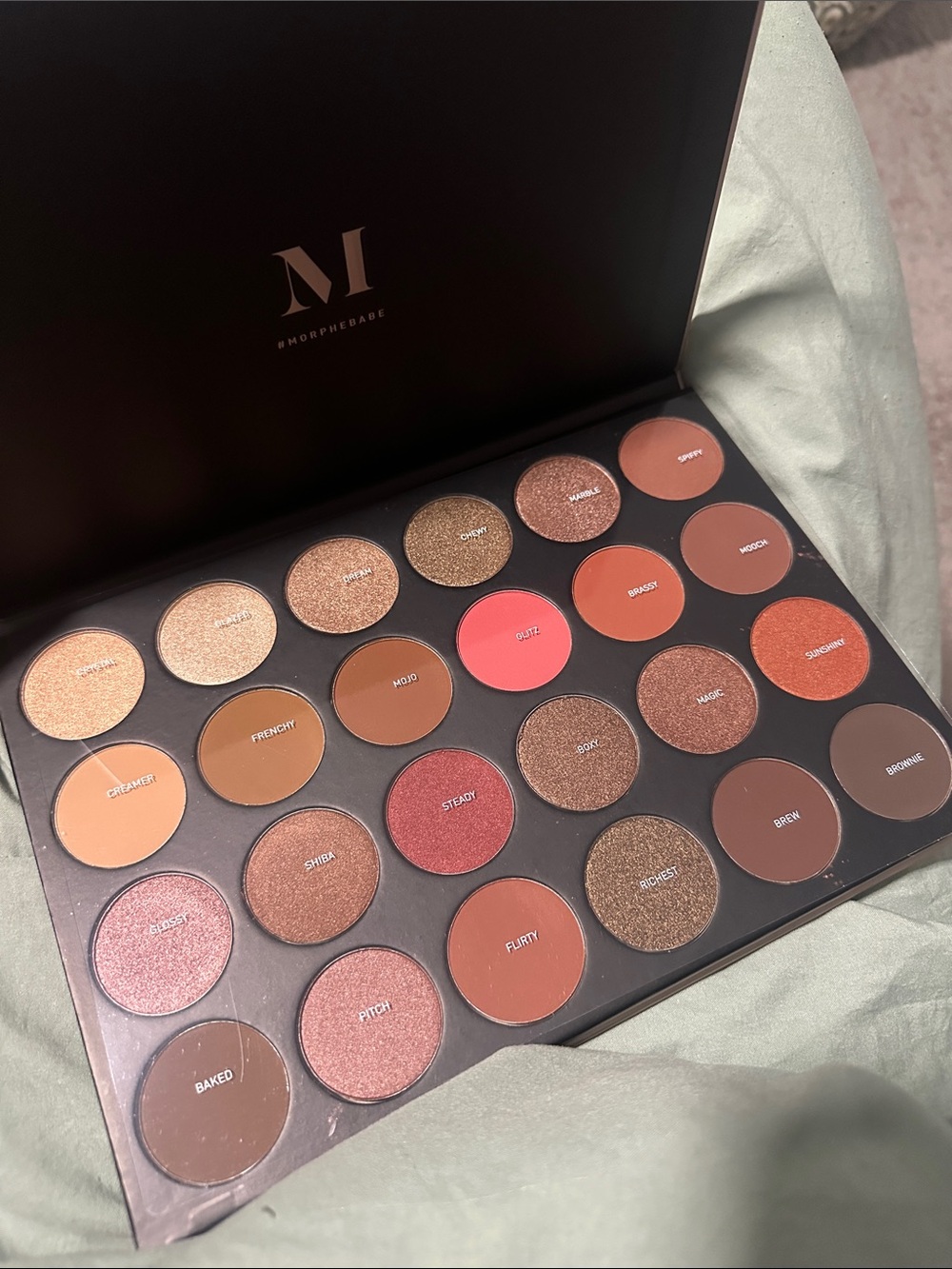 Morphe 24G Grand Glam eyeshadow palette